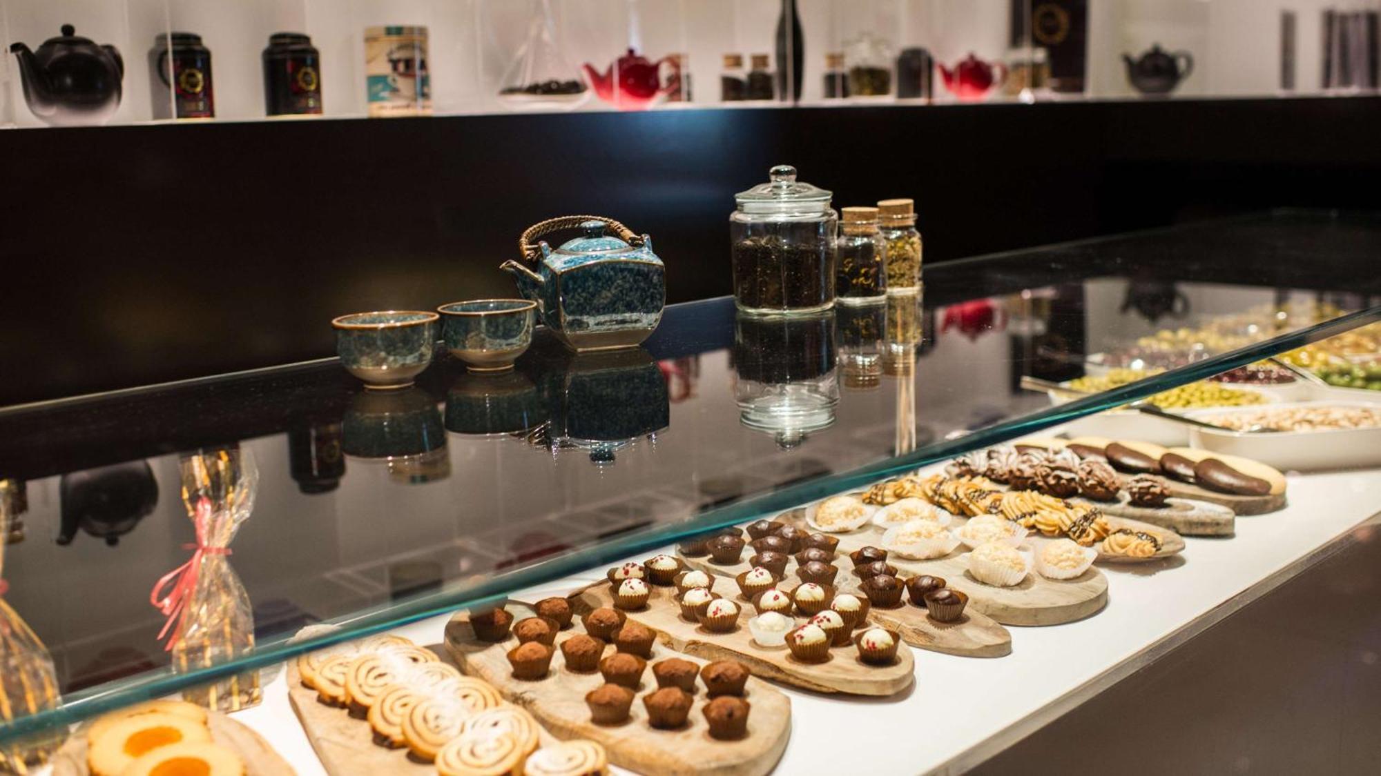 Hotel Park Plaza London Westminster Bridge Esterno foto The chocolate shop