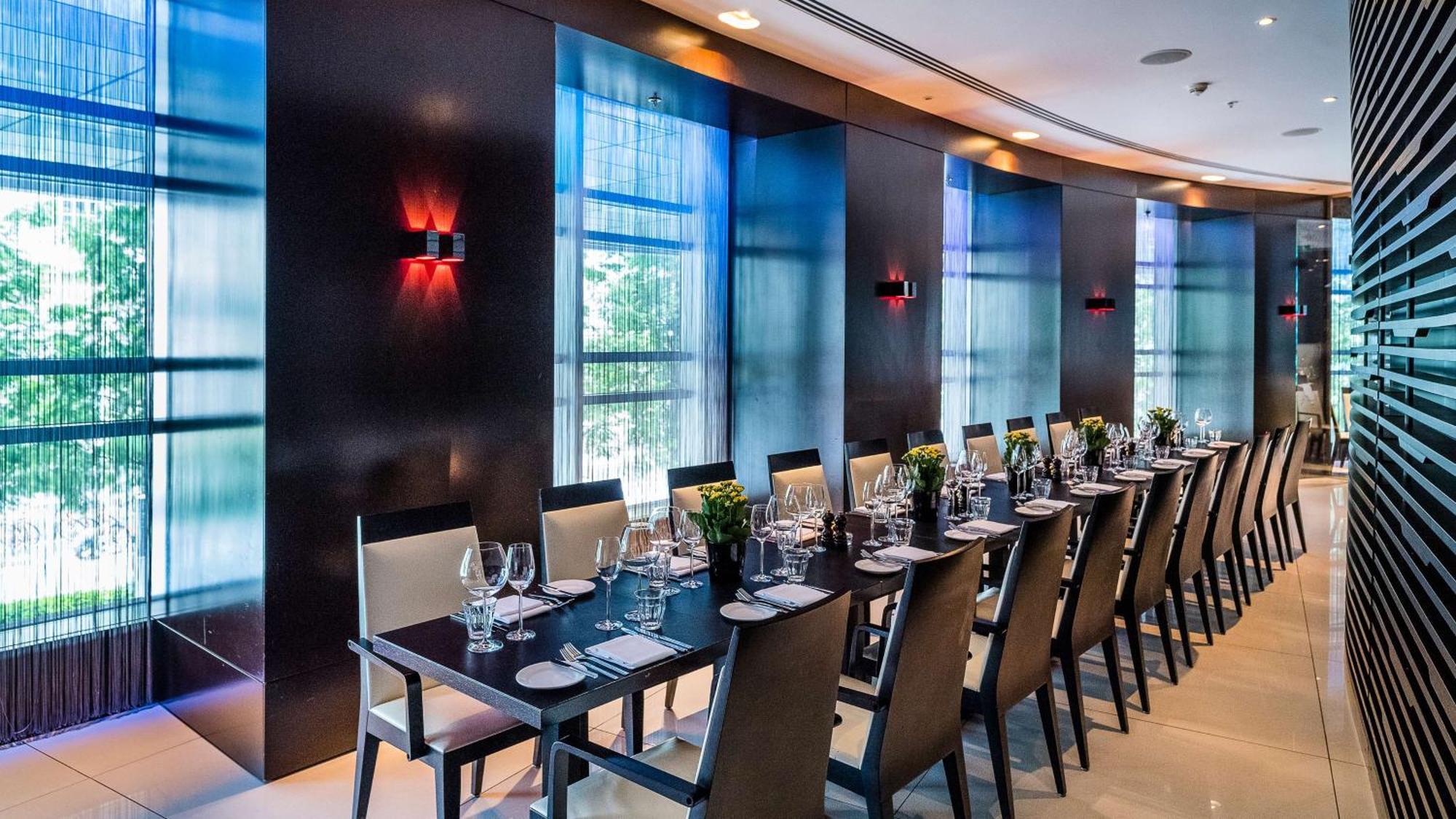 Hotel Park Plaza London Westminster Bridge Esterno foto The interior of the restaurant